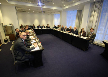 Фото 2 к новости В Екатеринбурге прошло заседание Совета директоров ФБУ ЦСМ Уральского и  Приволжского федеральных округов